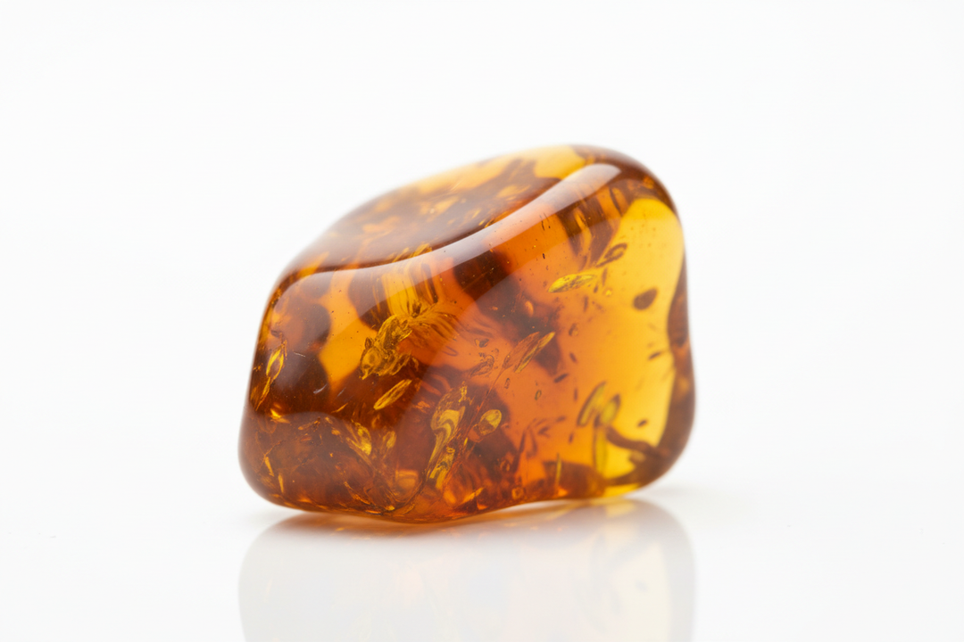 Amber Meaning, Healing Properties & Uses