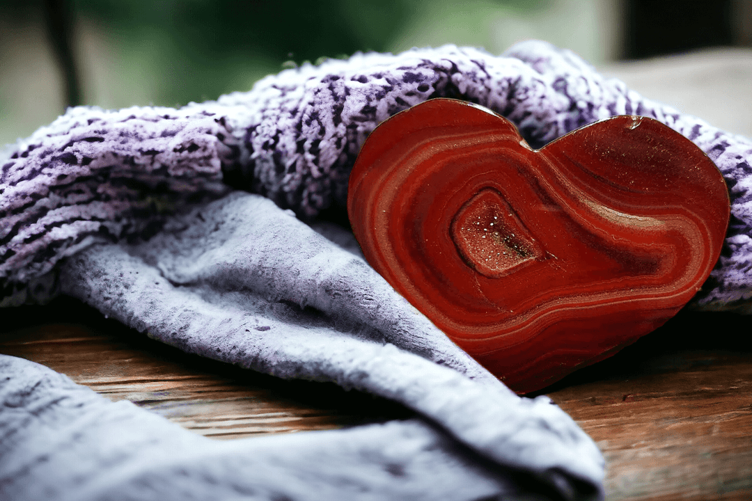 Carnelian Crystal: Courage, Creativity & Vital Energy