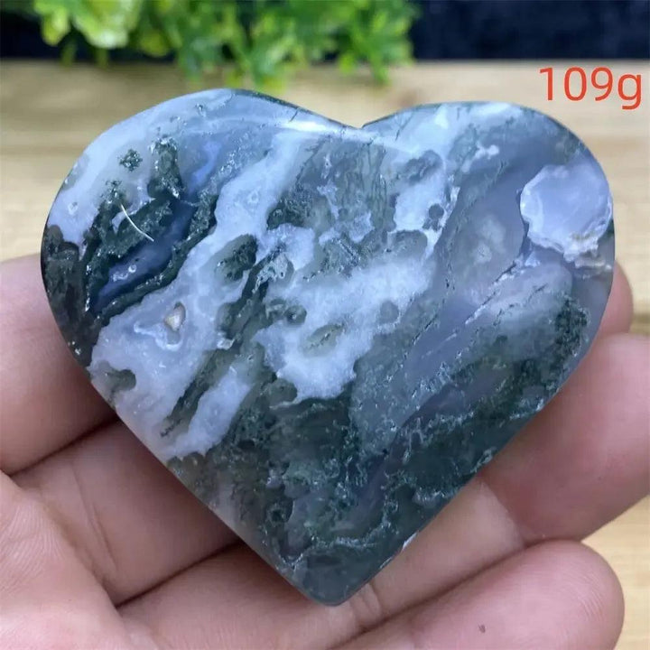 Aquatic Agate Geode Heart: Soothing blue and white crystal heart with sparkling druzy, promoting emotional balance.