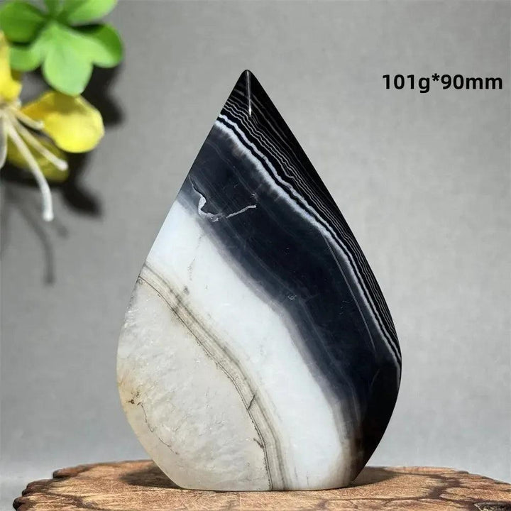 Black Agate Freeform Torch: Polished black, white, and gray banded agate flame, 101g, 90mm, for grounding and protection.