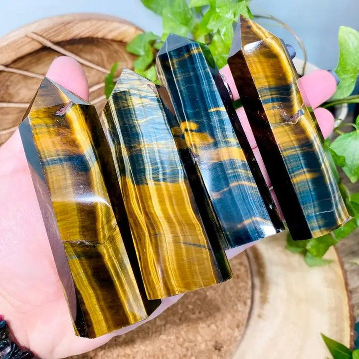 1pc Blue Tiger Eye Crystal Tower | Gold Flash, Healing Stone，Unique Specimen for Collectibles and Educational Use