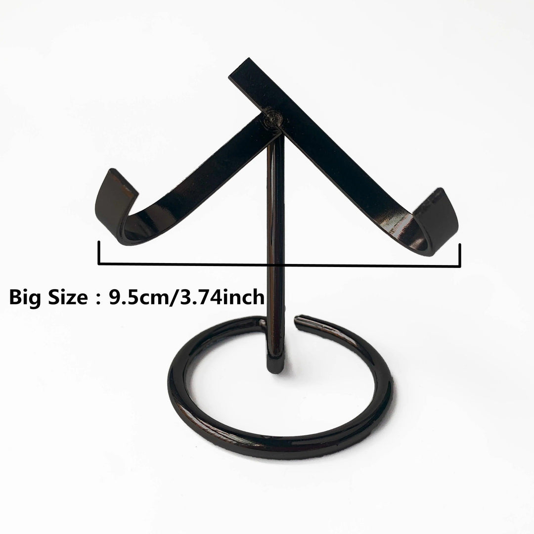 Black metal heart crystal sphere display stand, 9.5cm/3.74inch, for love-centered altars or meaningful gifts.
