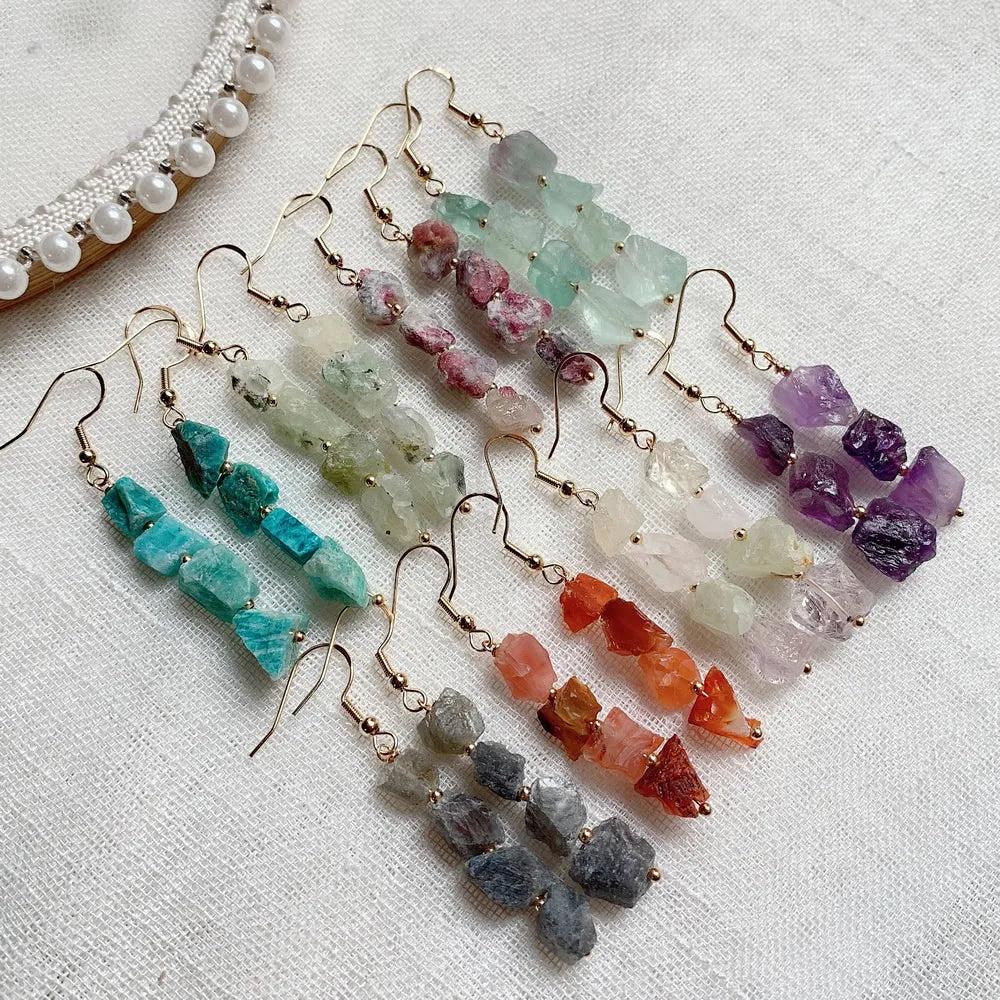 Natural Crystal Earrings for Women: Irregular ore quartz, amethyst, and other raw stone drop earrings with gold-color hooks.
