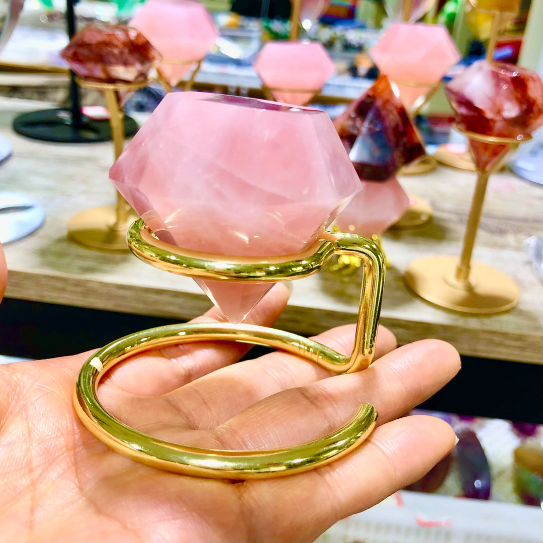 Natural Rose Quartz diamond-shaped healing gemstone, 4.5-5cm, on a golden stand, perfect for home decoration.