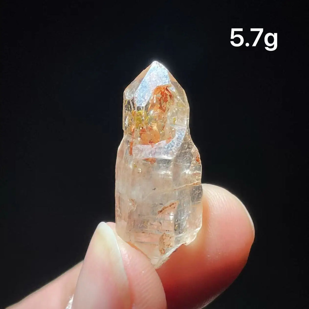 Petroleum Quartz Crystal Specimen UV Reactive