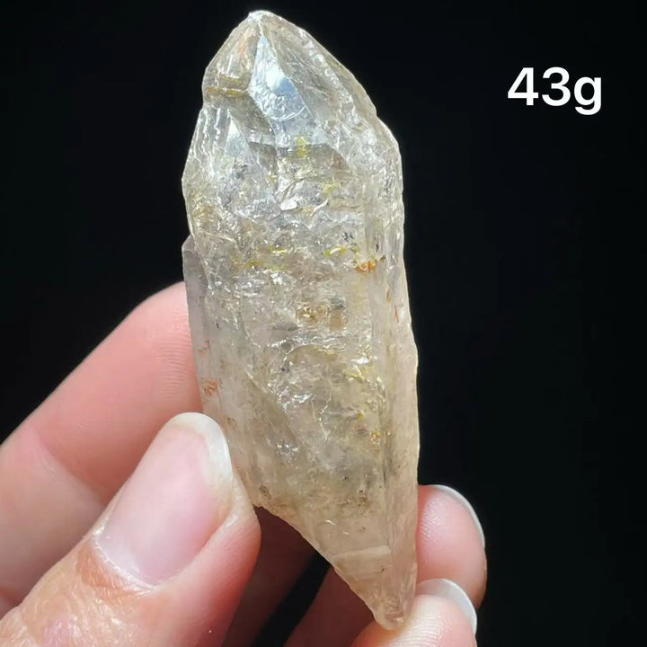 Petroleum Quartz Crystal Specimen UV Reactive