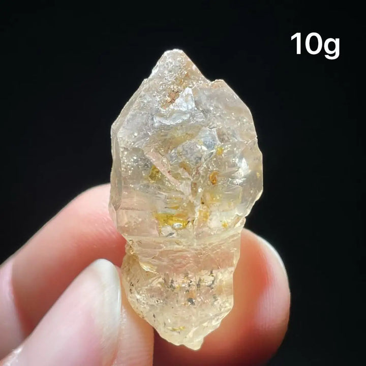 Petroleum Quartz Crystal Specimen UV Reactive