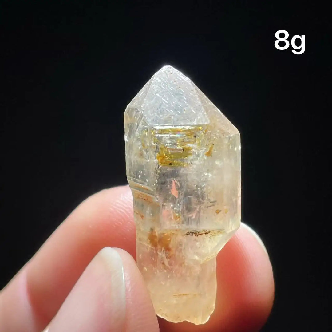 Petroleum Quartz Crystal Specimen UV Reactive