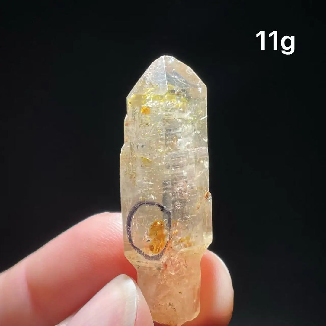 Petroleum Quartz Crystal Specimen UV Reactive