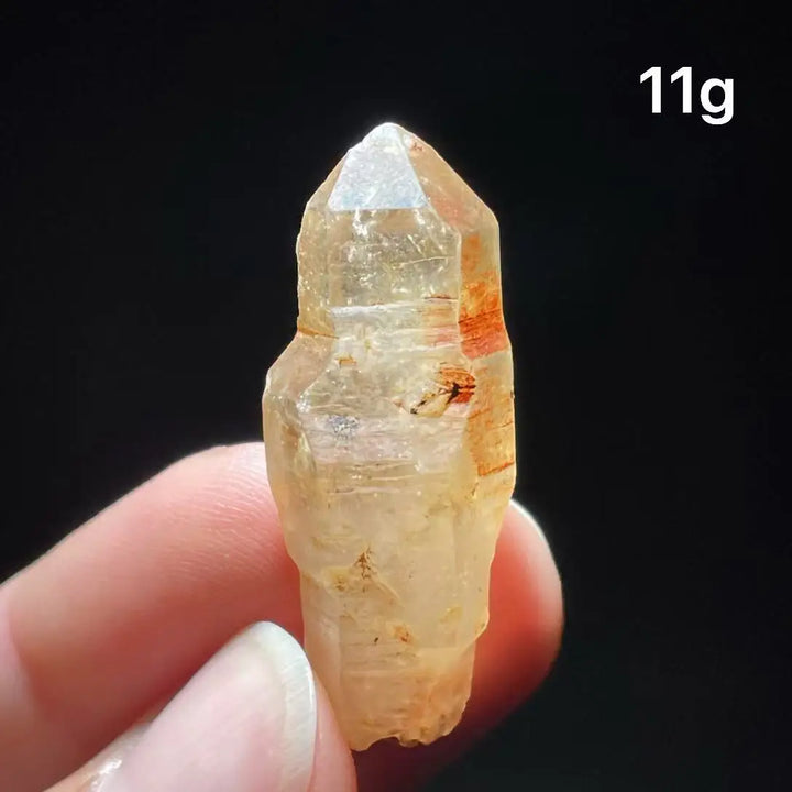Petroleum Quartz Crystal Specimen UV Reactive