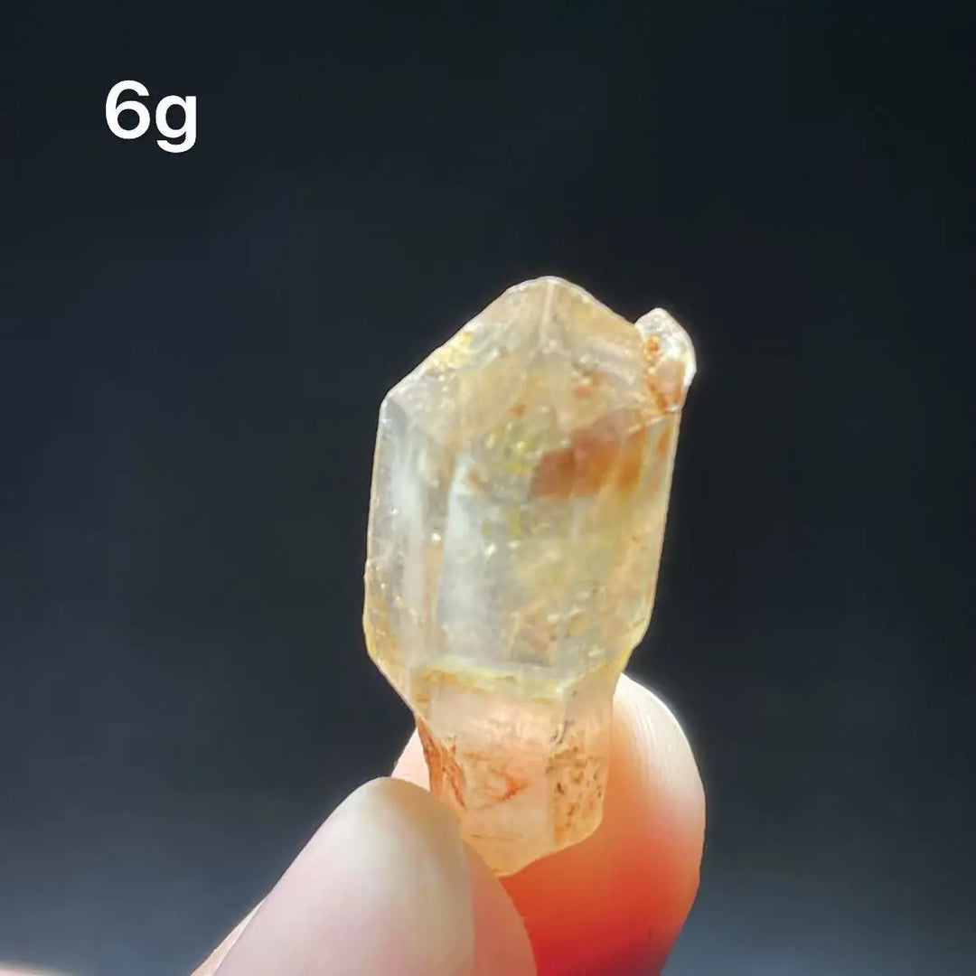 Petroleum Quartz Crystal Specimen UV Reactive