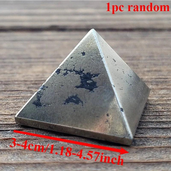Metallic, mirror-bright Pyrite Crystal Pyramid for manifestation and abundance, 3-4cm.