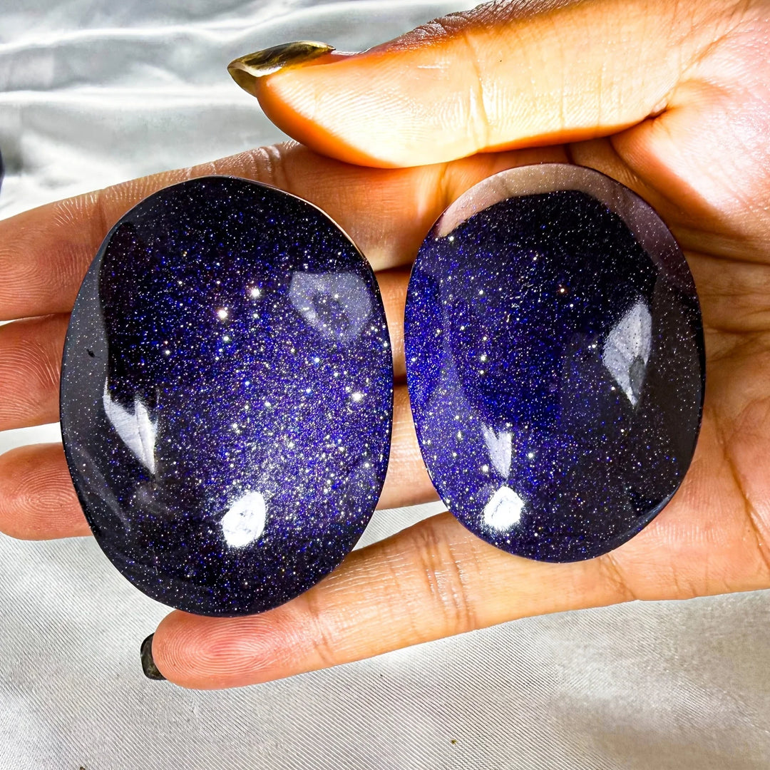 Blue Sandstone Crystal Palm Stone