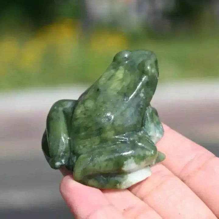 Jade Frog Figurine