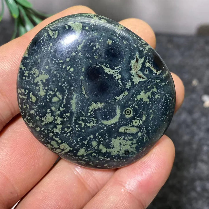 Natural Kambaba Jasper Crystal Polished Palm Stone