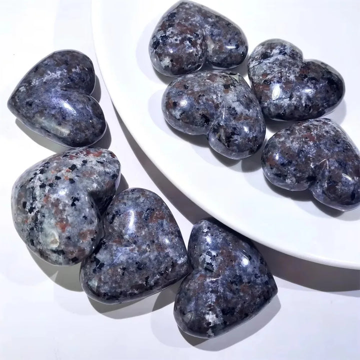 Yooperlite Crystal Heart Stone UV Reactive
