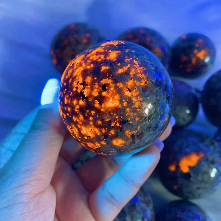 Yooperlite Crystal Sphere Flame UV Reactive Glowing Ball