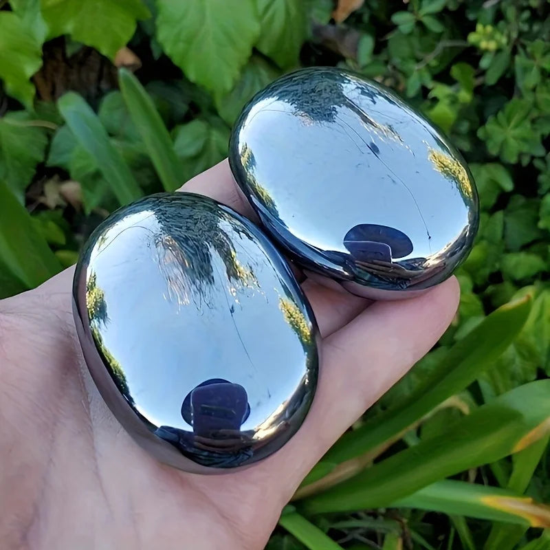 Terahertz Crystal Palm Stone