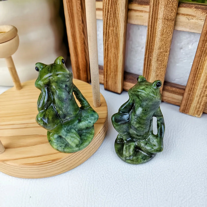 Serpentine Thinking Frog Carving Hand-Carved Crystal