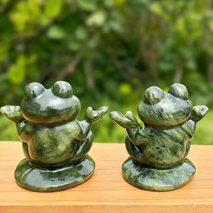 Serpentine Yoga Frog Carving