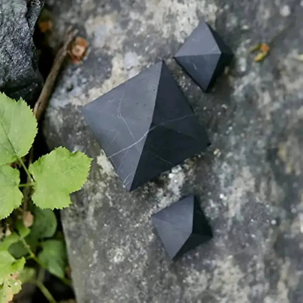 Shungite Pyramids Multiple Sizes 30-60mm EMF Protection-Pyramids-Ali-Shungite-30mm-Crystal Destiny