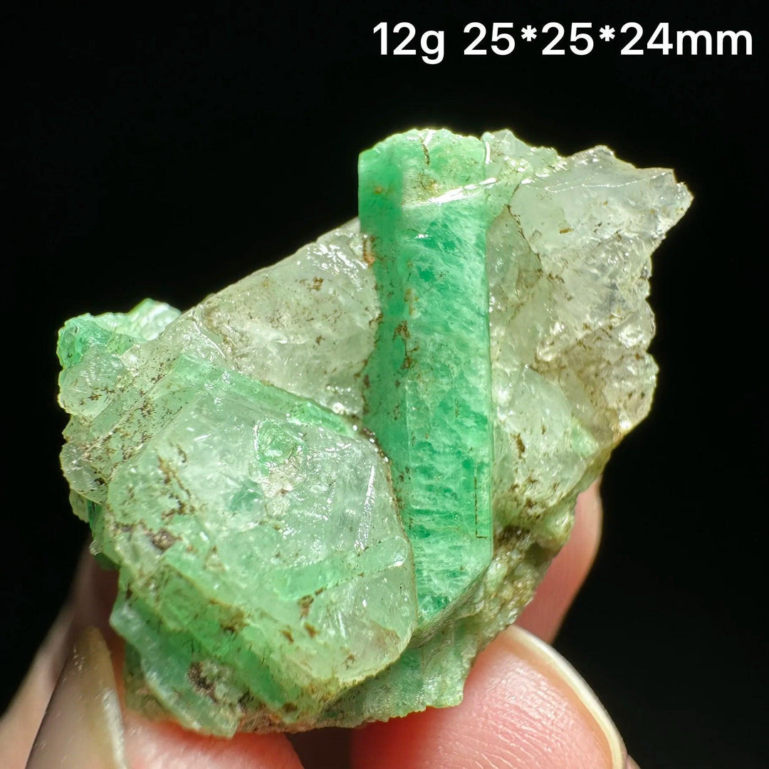 Natural deep green Verdite mineral specimen, a grounding stone for the heart chakra, measuring 25x25x24mm and weighing 12g.