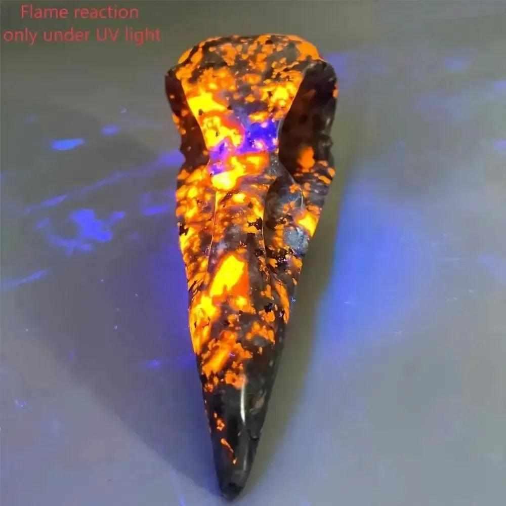 Yooperlite Crystal Carved Crow Skull Carving UV Reactive – Crystal