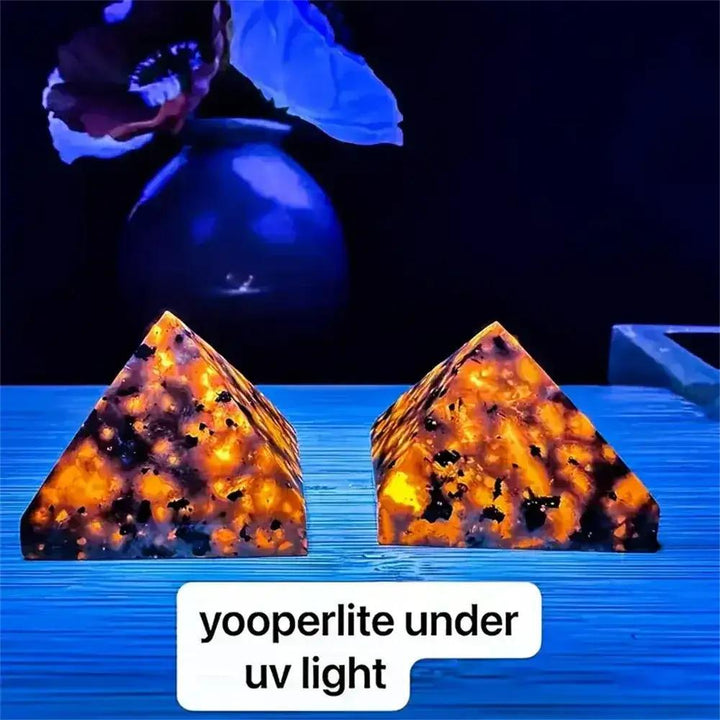Yooperlite Crystal Pyramid UV Reactive