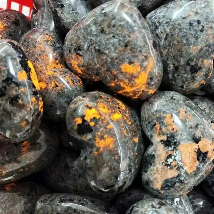 Yooperlite Hearts UV Reactive-Hearts-Ali-Yooperlite-30-40g-Crystal Destiny