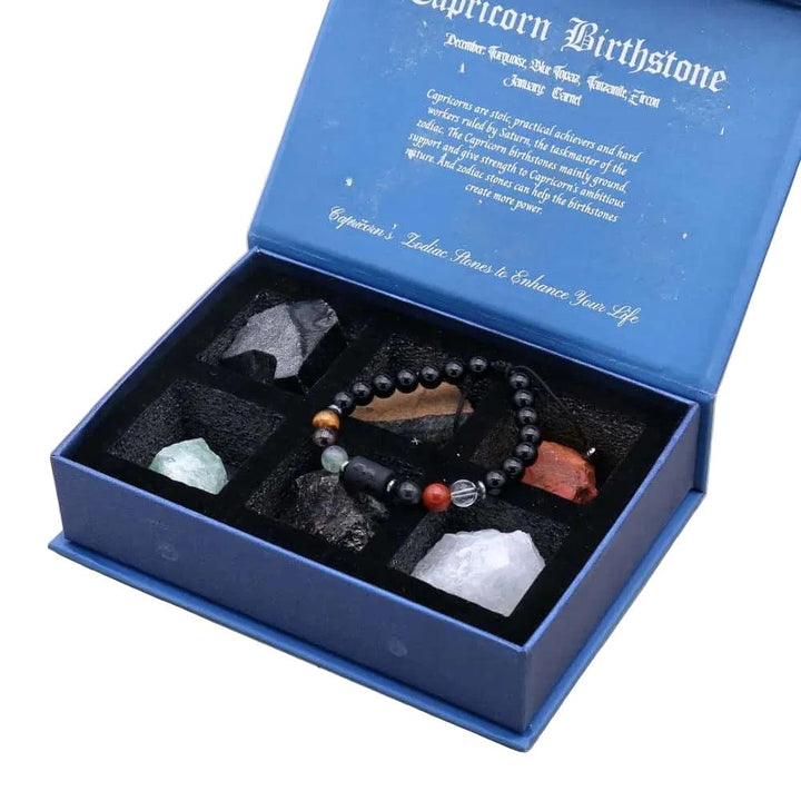 Capricorn Zodiac Crystals & Bracelet gift set with Lapis Lazuli and Amethyst stones for enhanced energy.